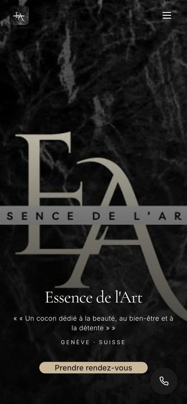 Le site de Essence de l'Art sur un téléphone